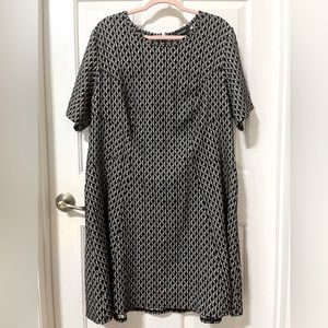 Retro Style Karen Kane Dress size 3X - Black & White